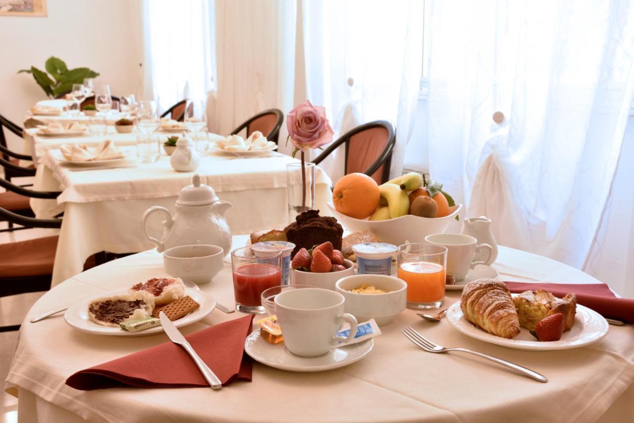 דיאנו מרינה Hotel Morchio Mhotelsgroup מראה חיצוני תמונה