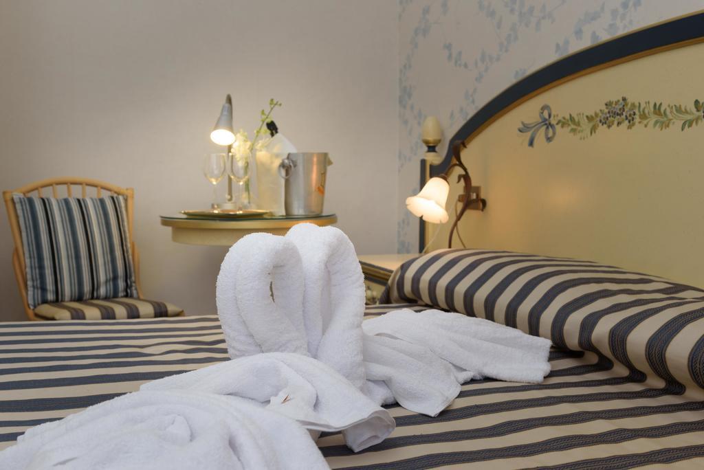 דיאנו מרינה Hotel Morchio Mhotelsgroup מראה חיצוני תמונה
